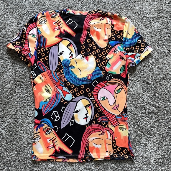 Colorful Faces Top - Picture 4 of 4